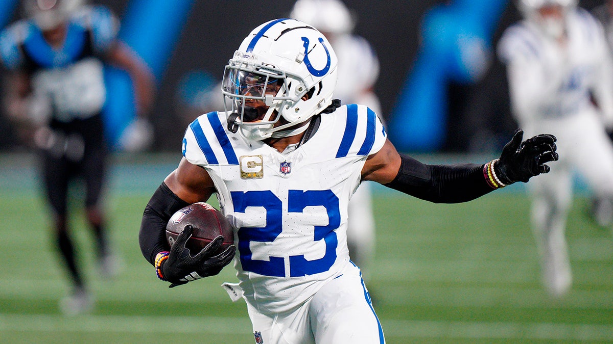 Bills Reach Verbal Deal with Pro Bowl CB in 12 Hours After 9-Year Colts Exit — Fixing Their Biggest Weakness