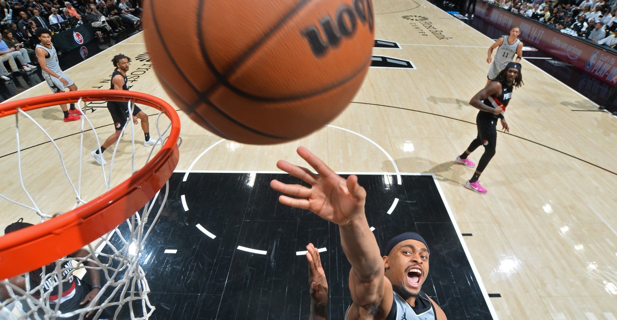It’s time for Basketball: San Antonio Spurs vs Portland Trail Blazers | Pounding The Rock